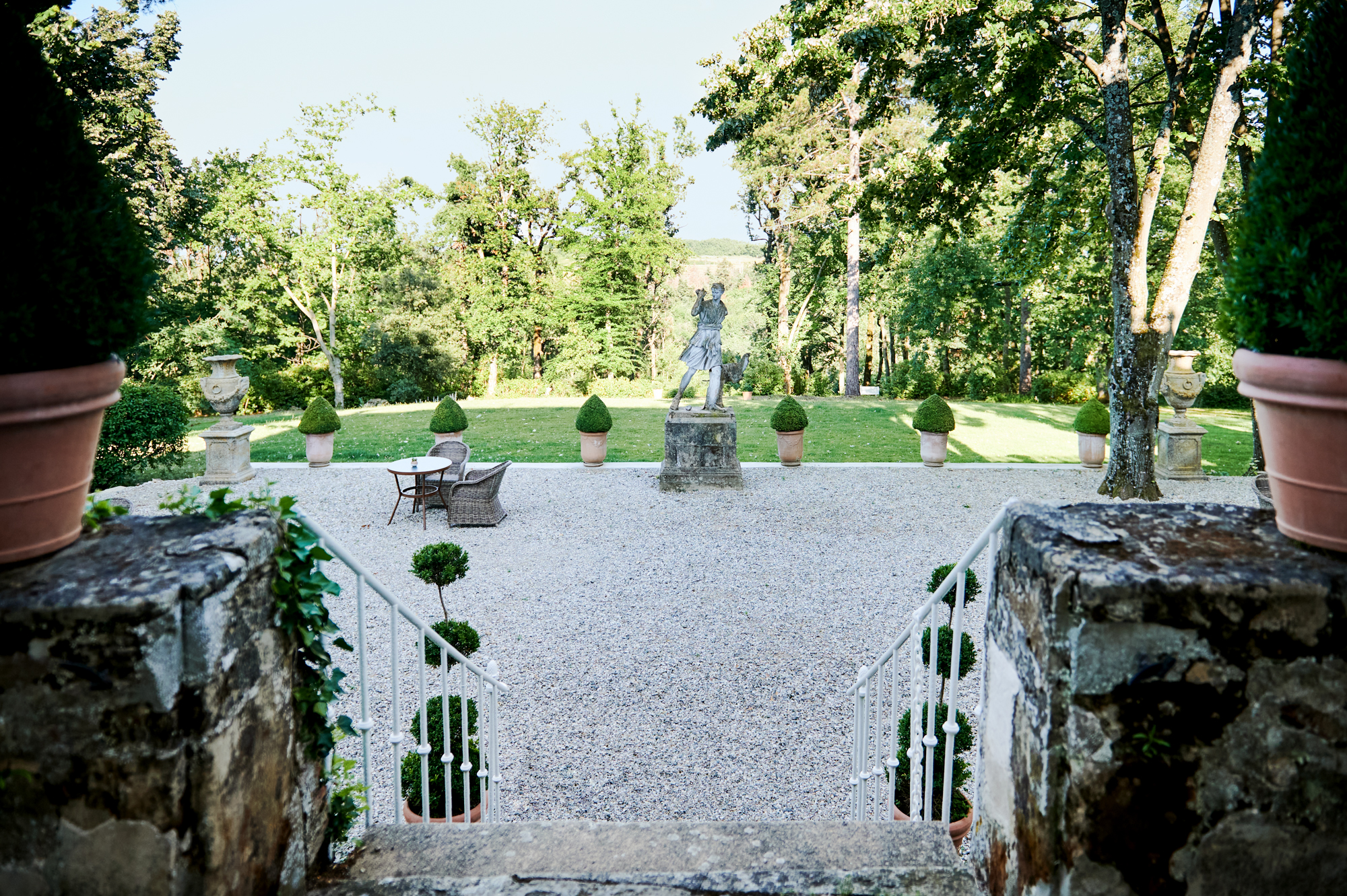 le parc ombragé aux arbres centenaires